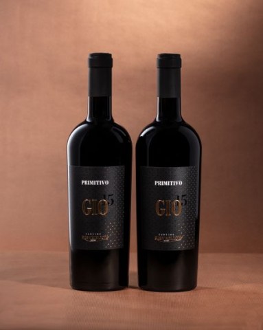 2 wines _Dark_4